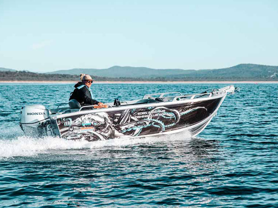 Dealers of mad dog boats